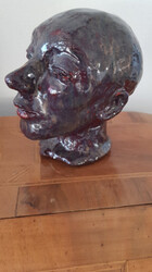 Kpfskulptur